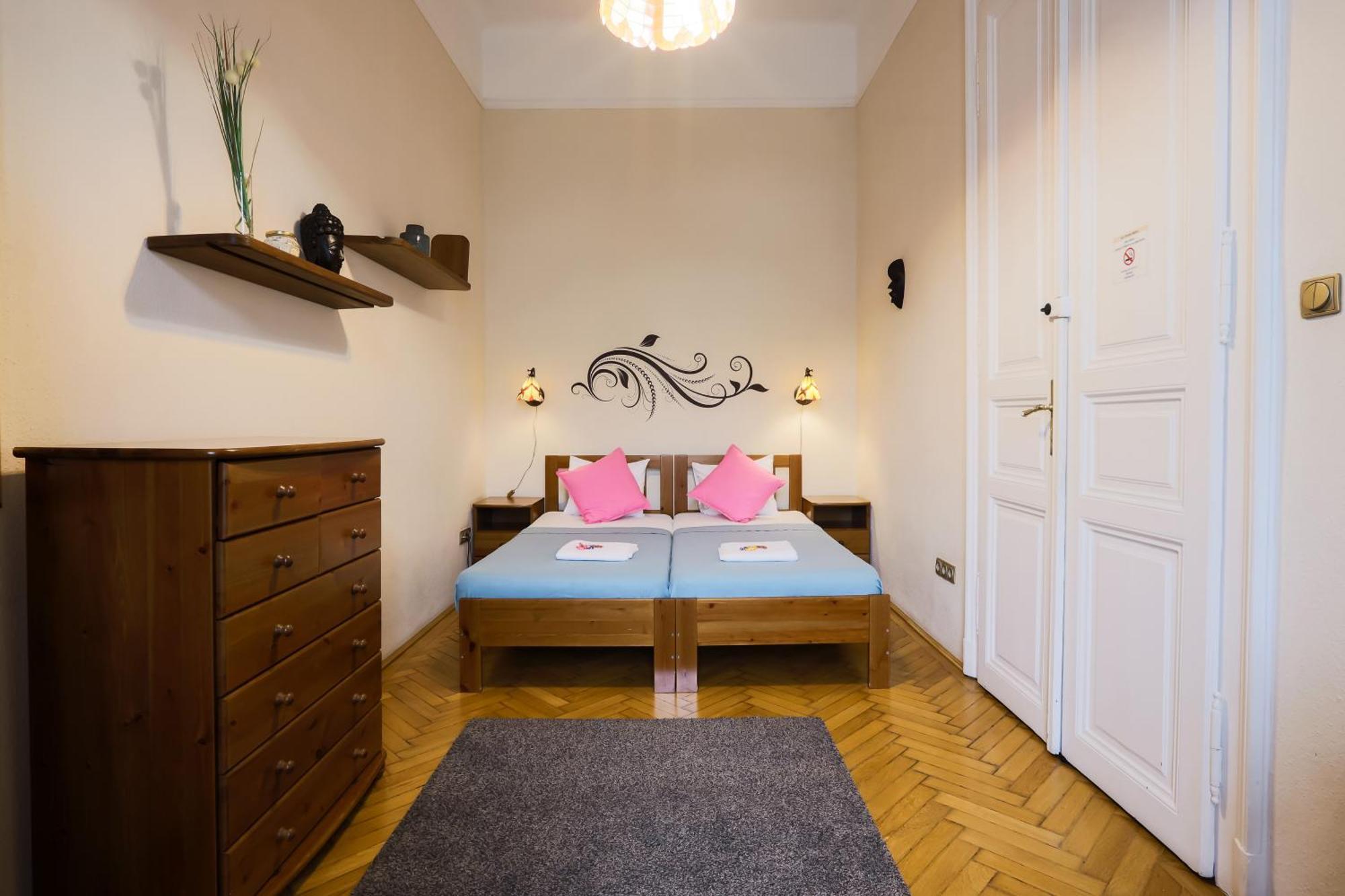 East Private Rooms Budapeste Quarto foto